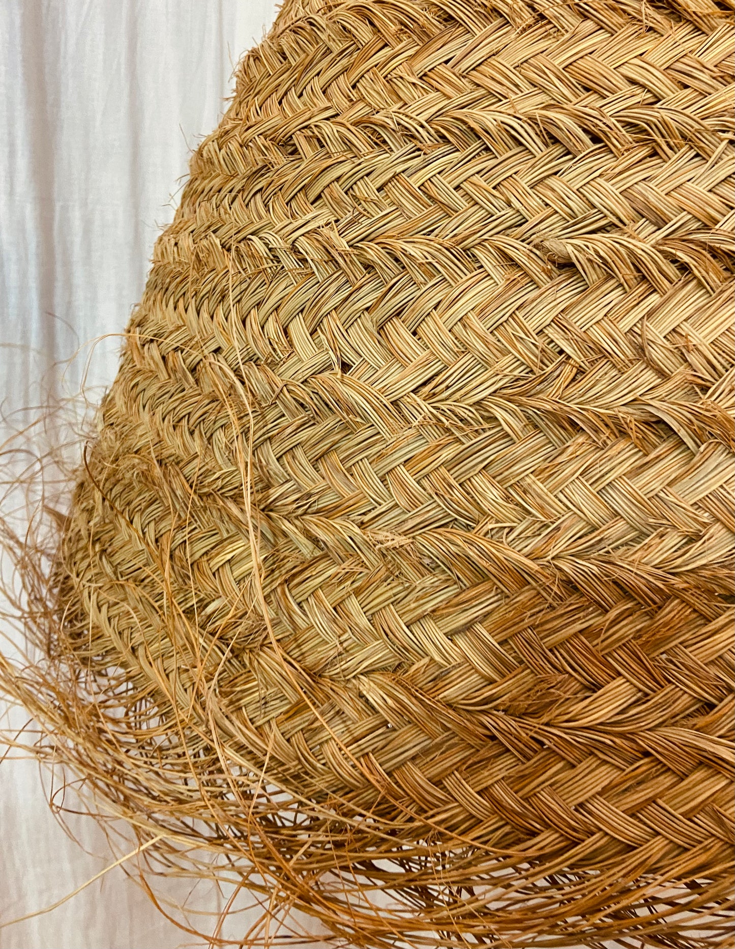 LÁMPARA DE ESPARTO OVALADA XL